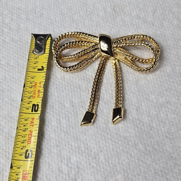 Vintage Gold Tone Bow Brooche Pin - Picture 9 of 16